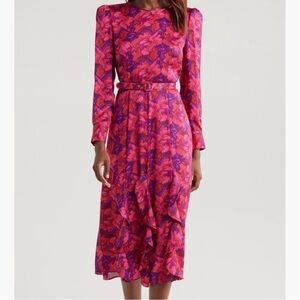 Tahari ASL Floral Ruttle Detail
Long Sleeve Midi Dress